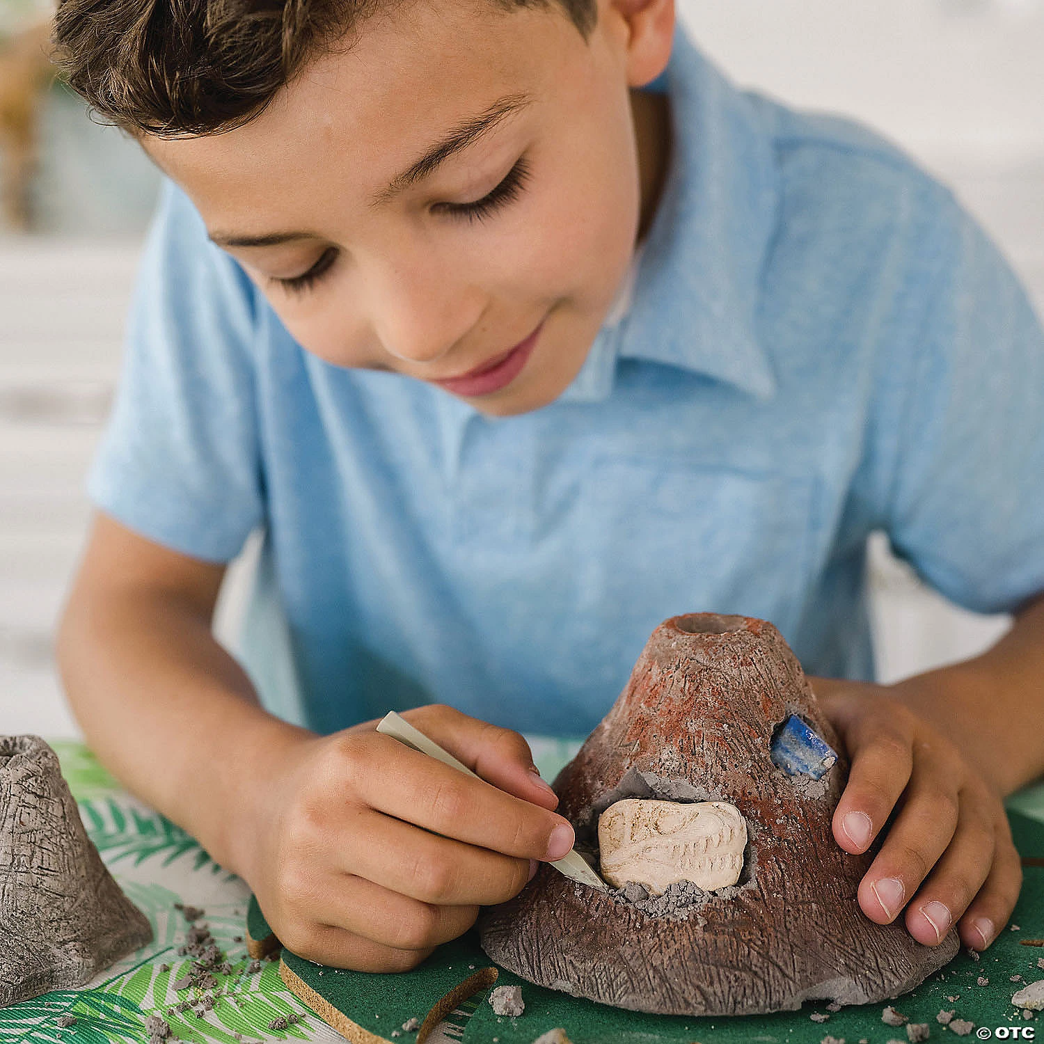 Dig It Up! Bubbling Volcano Discovery - Image 3